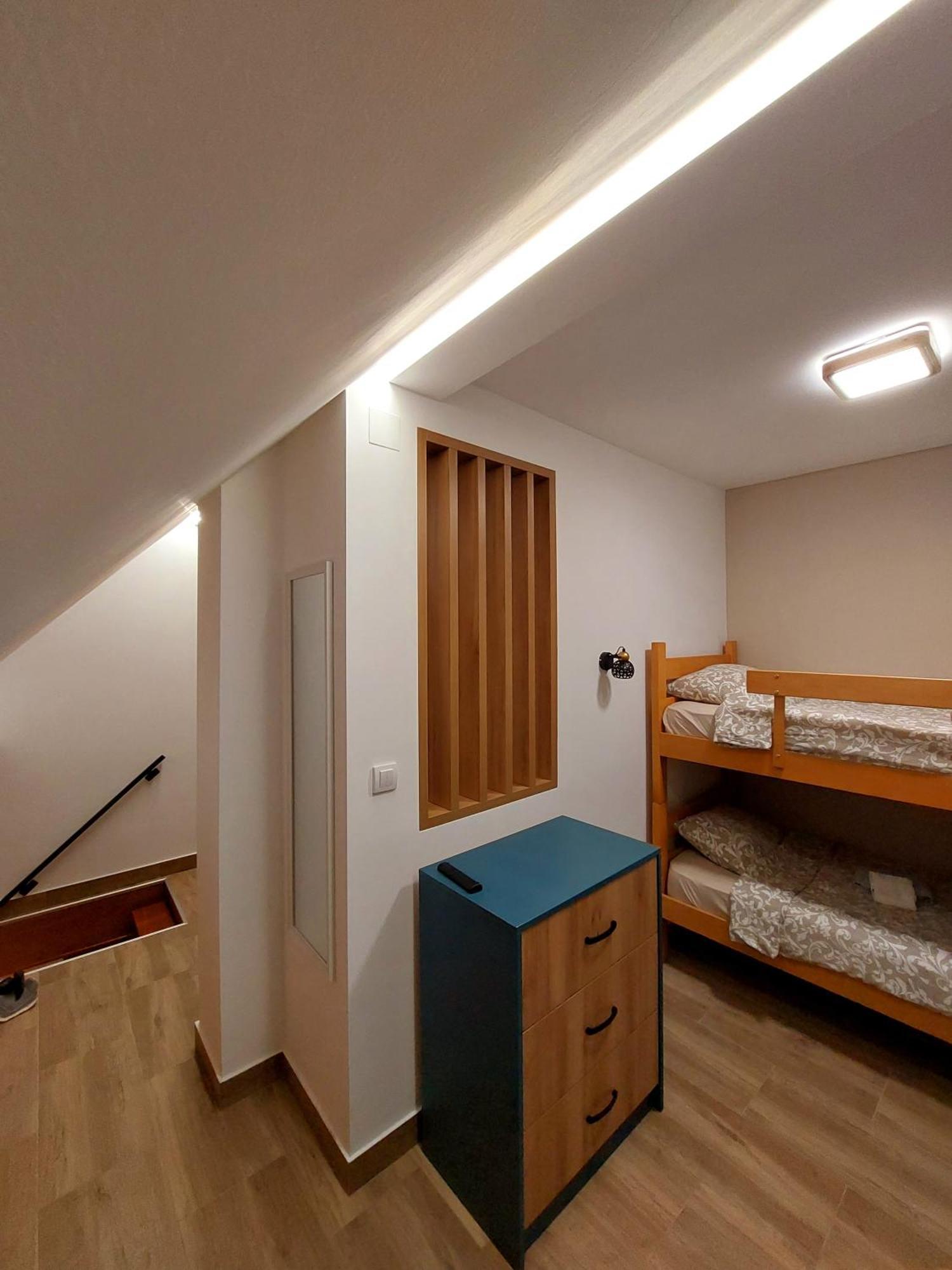 Apartman Sapat Bora Divcibare Exterior photo