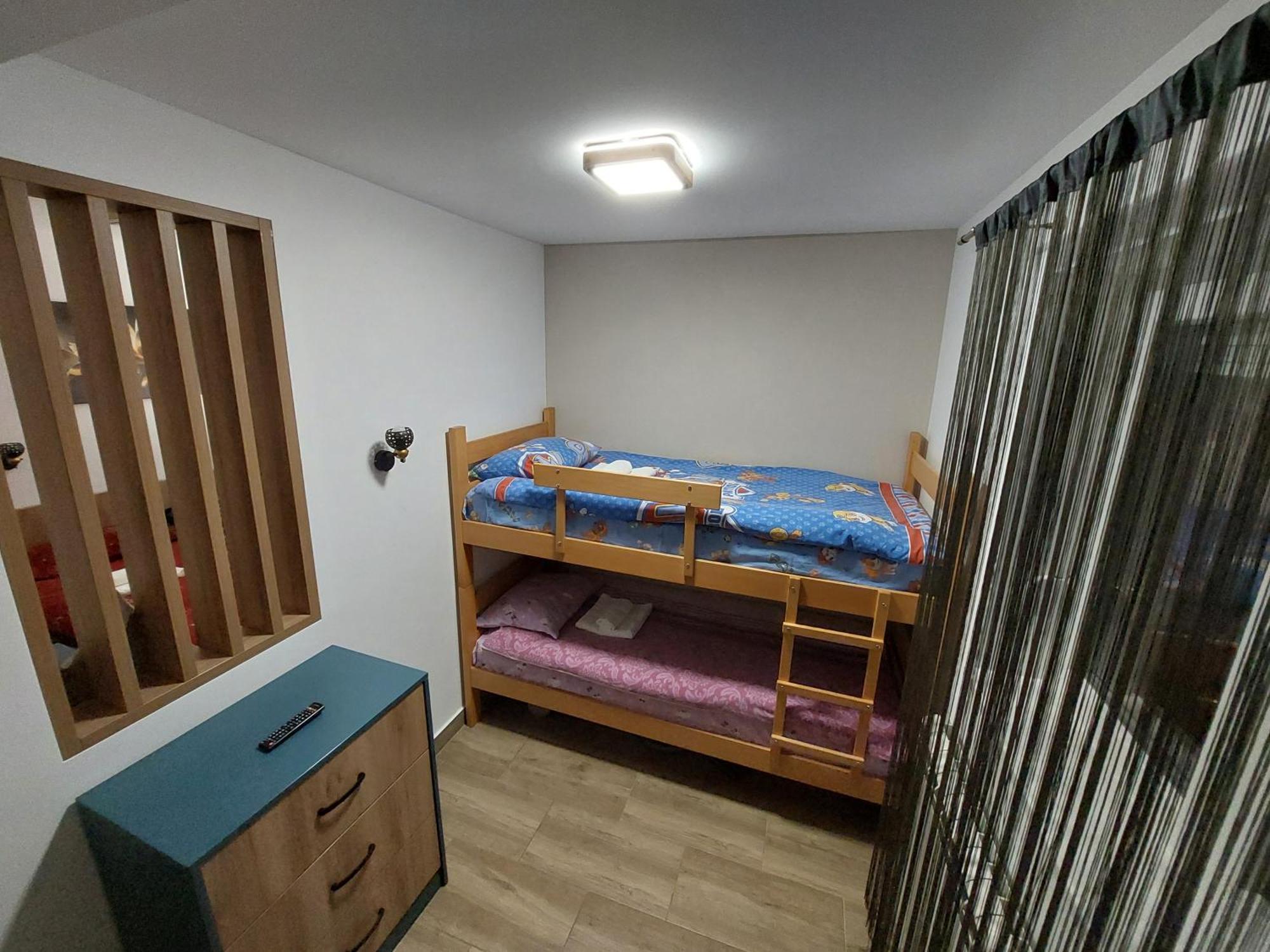 Apartman Sapat Bora Divcibare Exterior photo